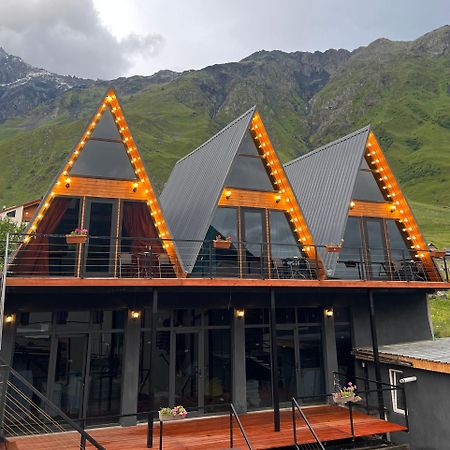 Pyramid Kazbegi Hotel Luaran gambar